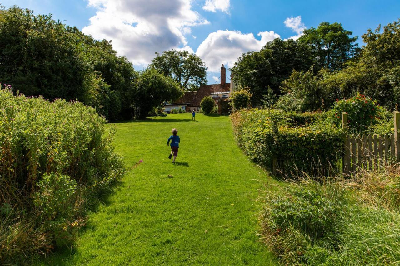 Pounce Hall -Stunning Historic Home In Rural Essex 새프런월든 외부 사진