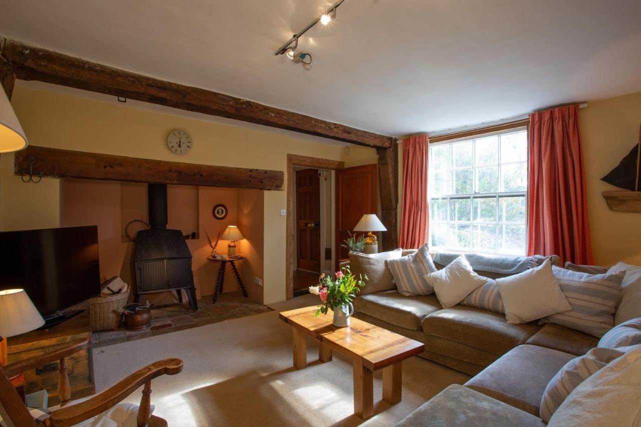 Pounce Hall -Stunning Historic Home In Rural Essex 새프런월든 외부 사진