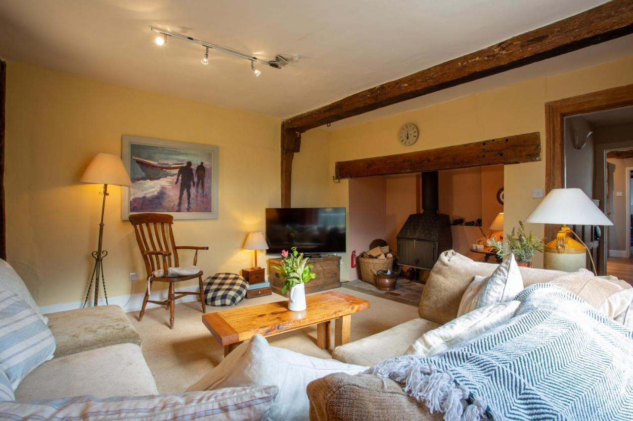 Pounce Hall -Stunning Historic Home In Rural Essex 새프런월든 외부 사진