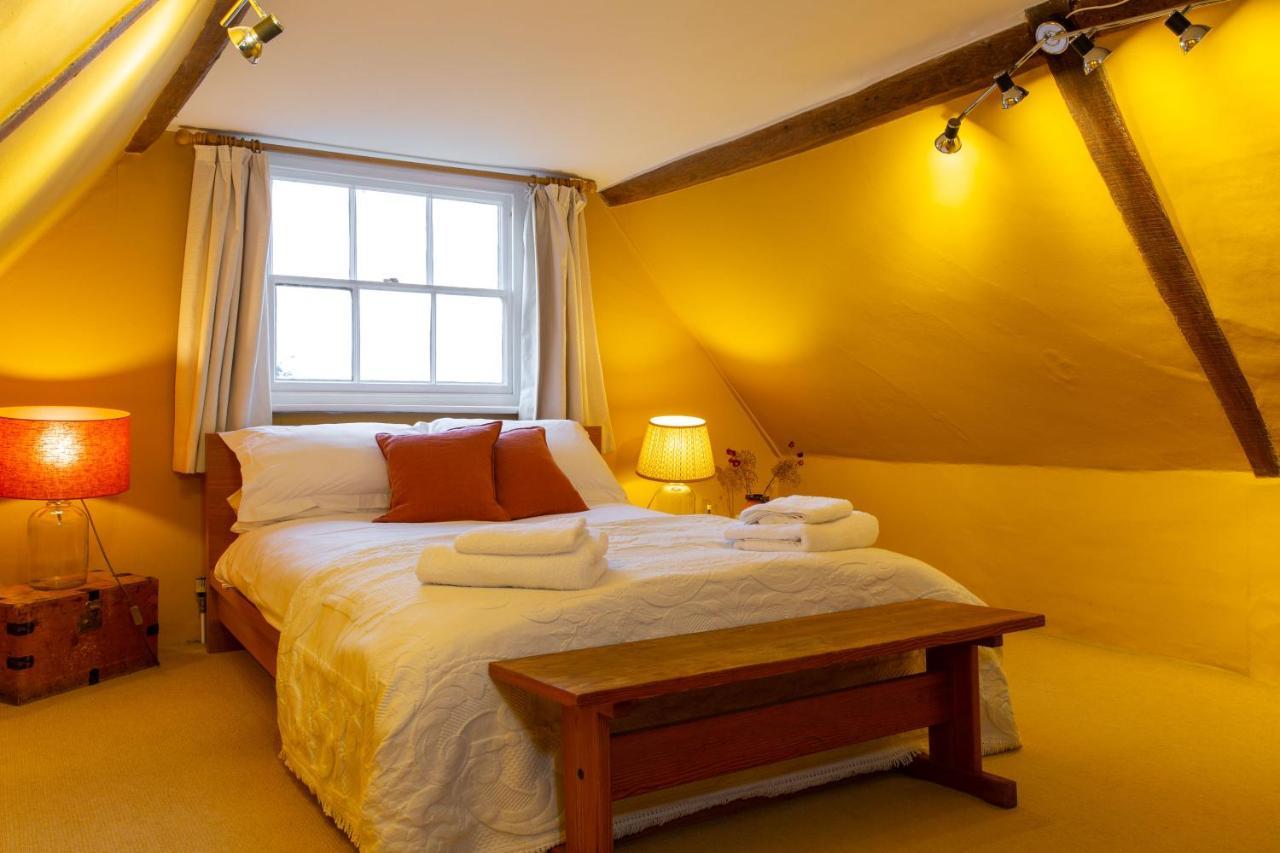 Pounce Hall -Stunning Historic Home In Rural Essex 새프런월든 외부 사진