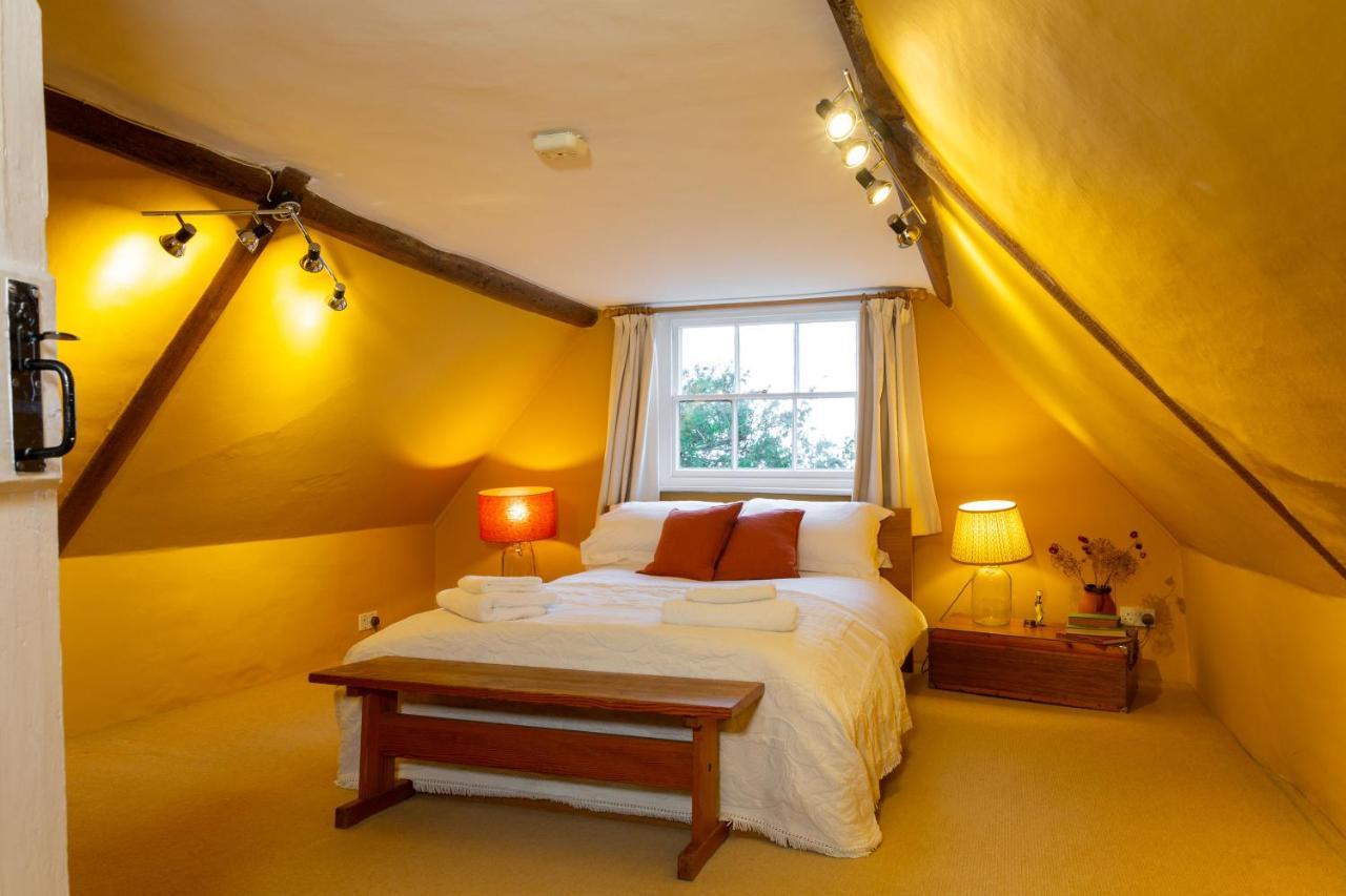 Pounce Hall -Stunning Historic Home In Rural Essex 새프런월든 외부 사진