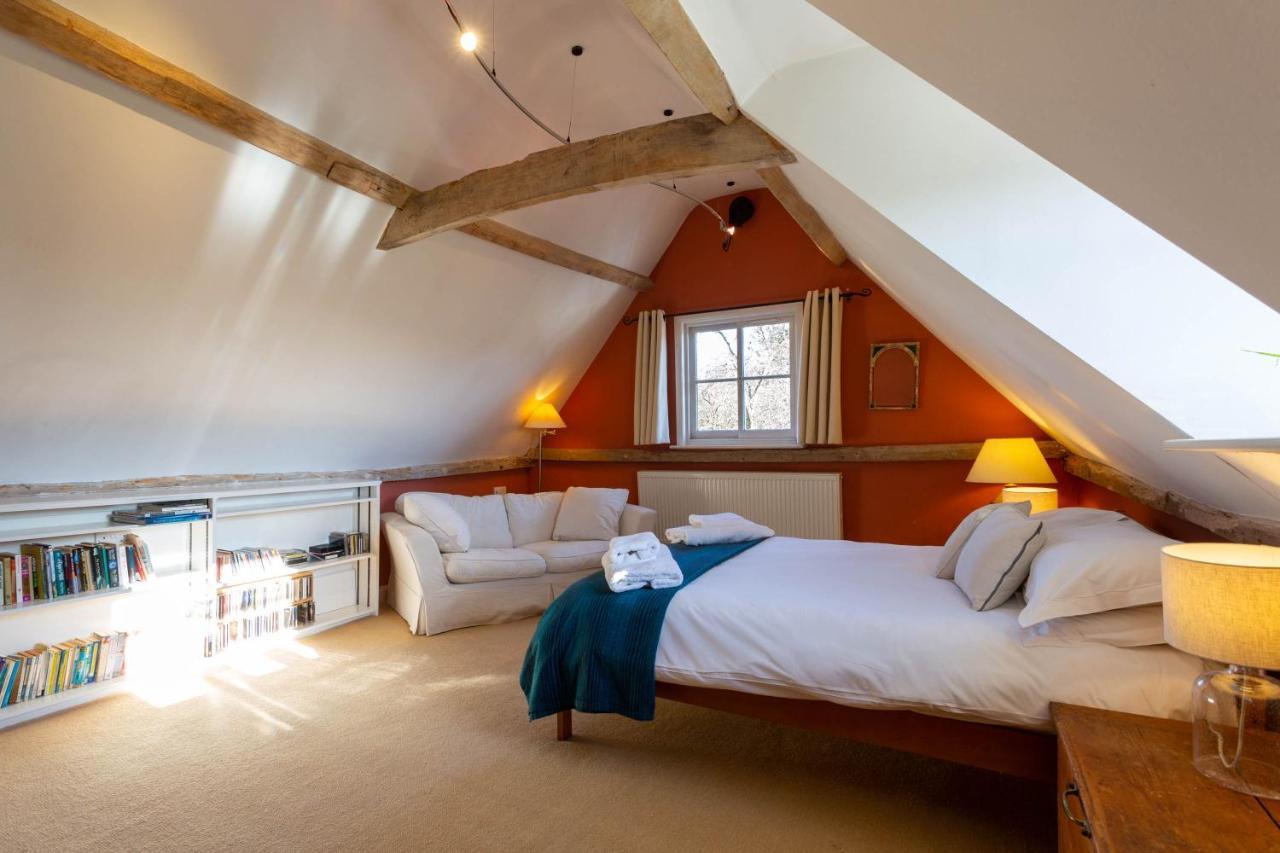 Pounce Hall -Stunning Historic Home In Rural Essex 새프런월든 외부 사진